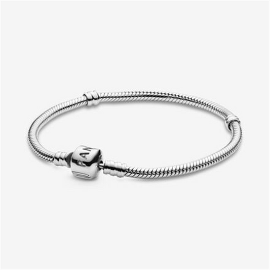 Pandora Moments Iconic Barrel Clasp Snake Chain Bracelet Size19