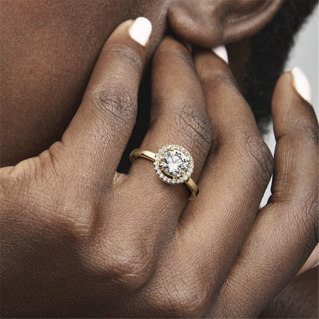 Pandora Timeless Sparkling Round Halo Ring Size 4.5
