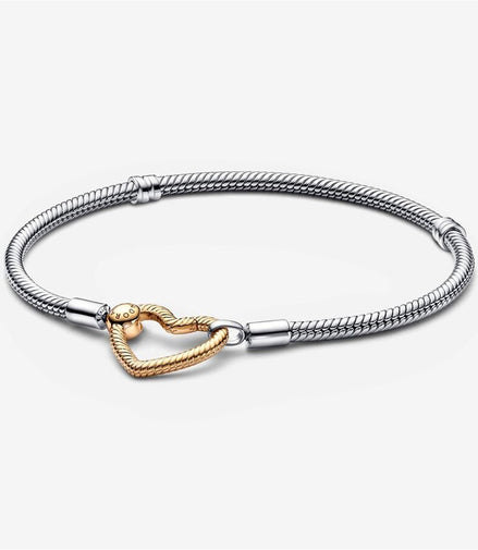 Pandora Moments Heart Closure Snake Chain Bracelet Size 18