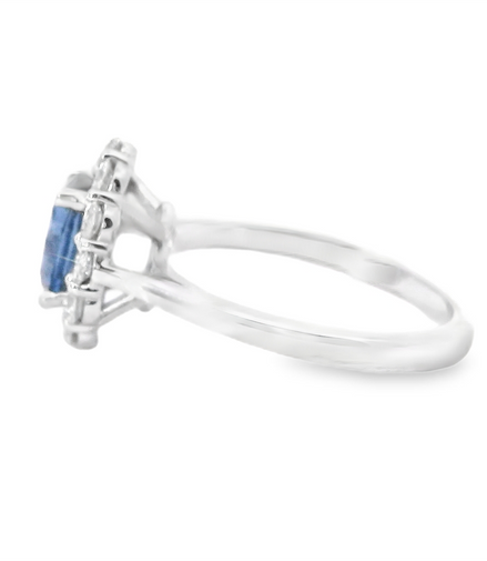 14K White Gold Oval Sapphire And Diamond Fashion Ring
