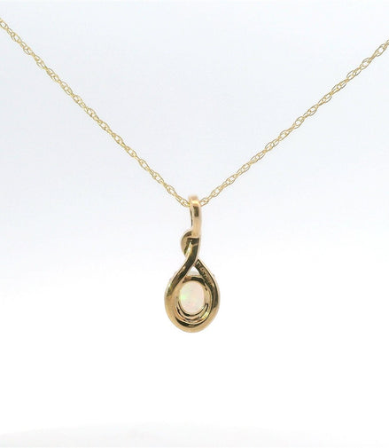 14K Yellow Gold Diamond And Ethiopian Opal Oval Pendant Necklace