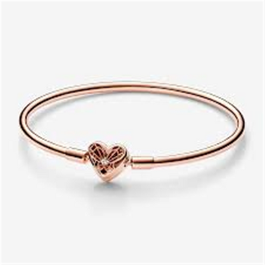 Pandora Moments Rose Heart And  Butterfly Bangle Charm Bracelet Size 19