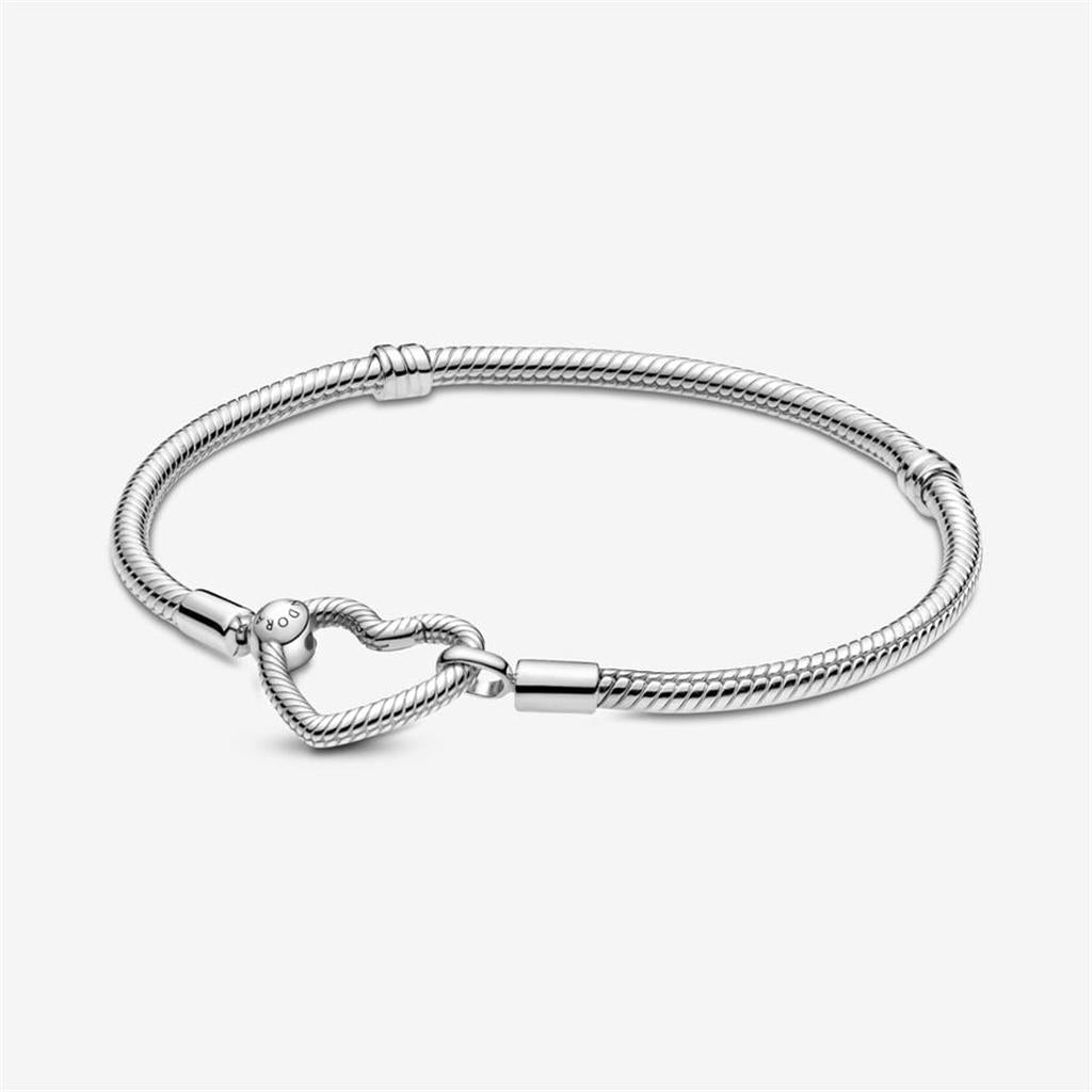 Pandora Moments Heart Closure Snake Chain Bracelet Size 19