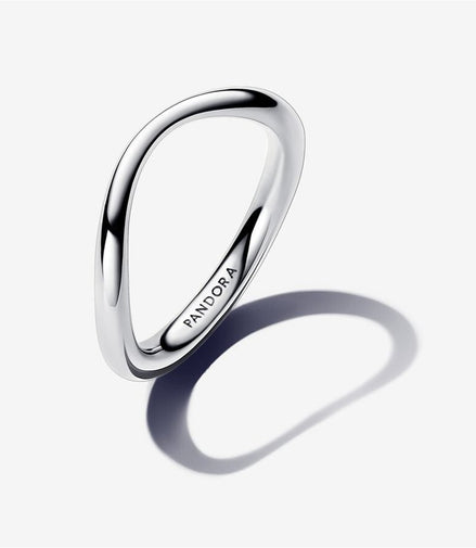 Pandora Essence Organically Shaped Band Ring Size 7