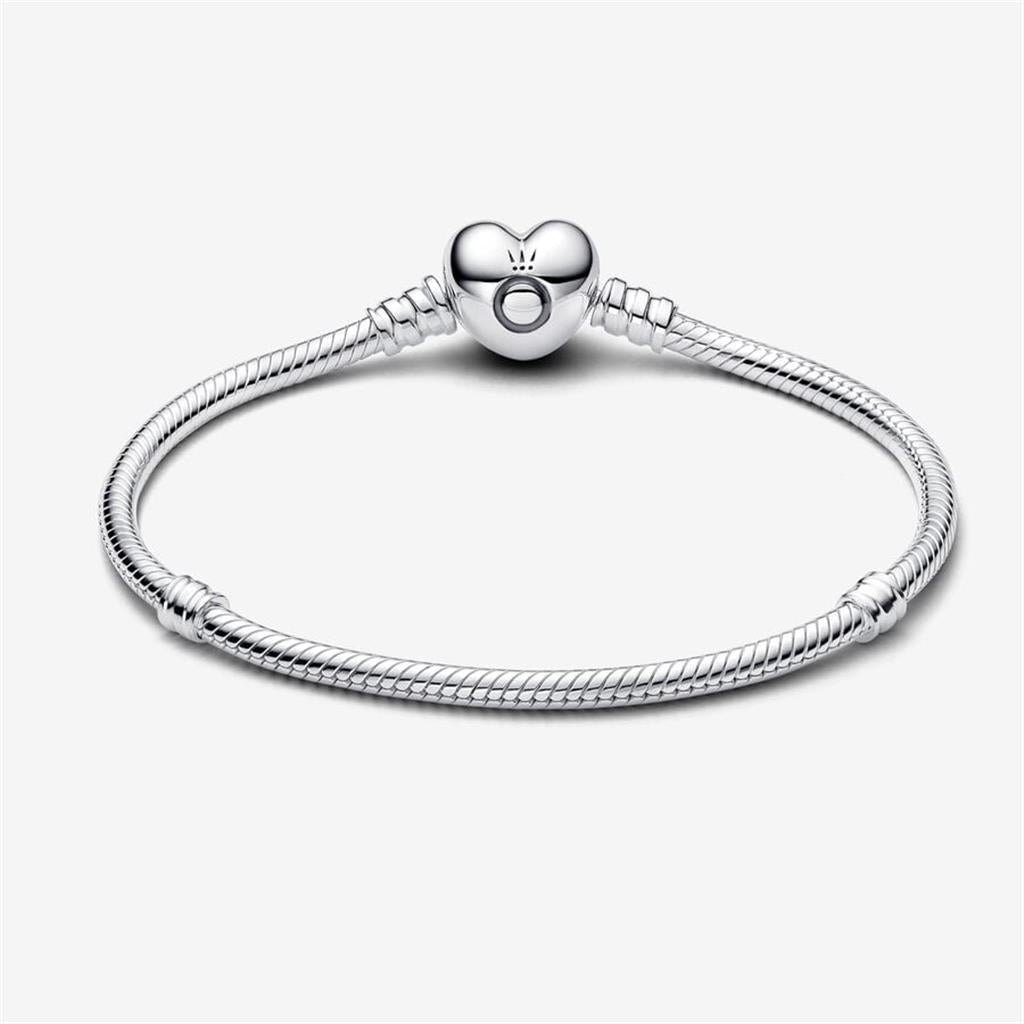 Pandora Moments Heart Clasp Snake Chain Bracelet Size 23