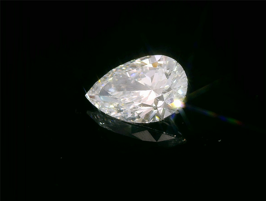 2.07 Ctw E Vs1 Lab Grown Pear-Shaped Diamond