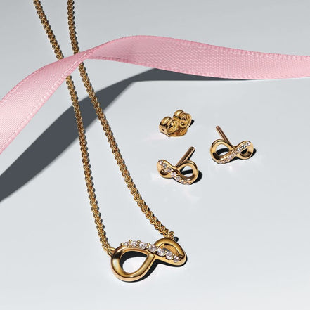 Pandora Moments Sparkling Infinity Jewelry Gift Set
