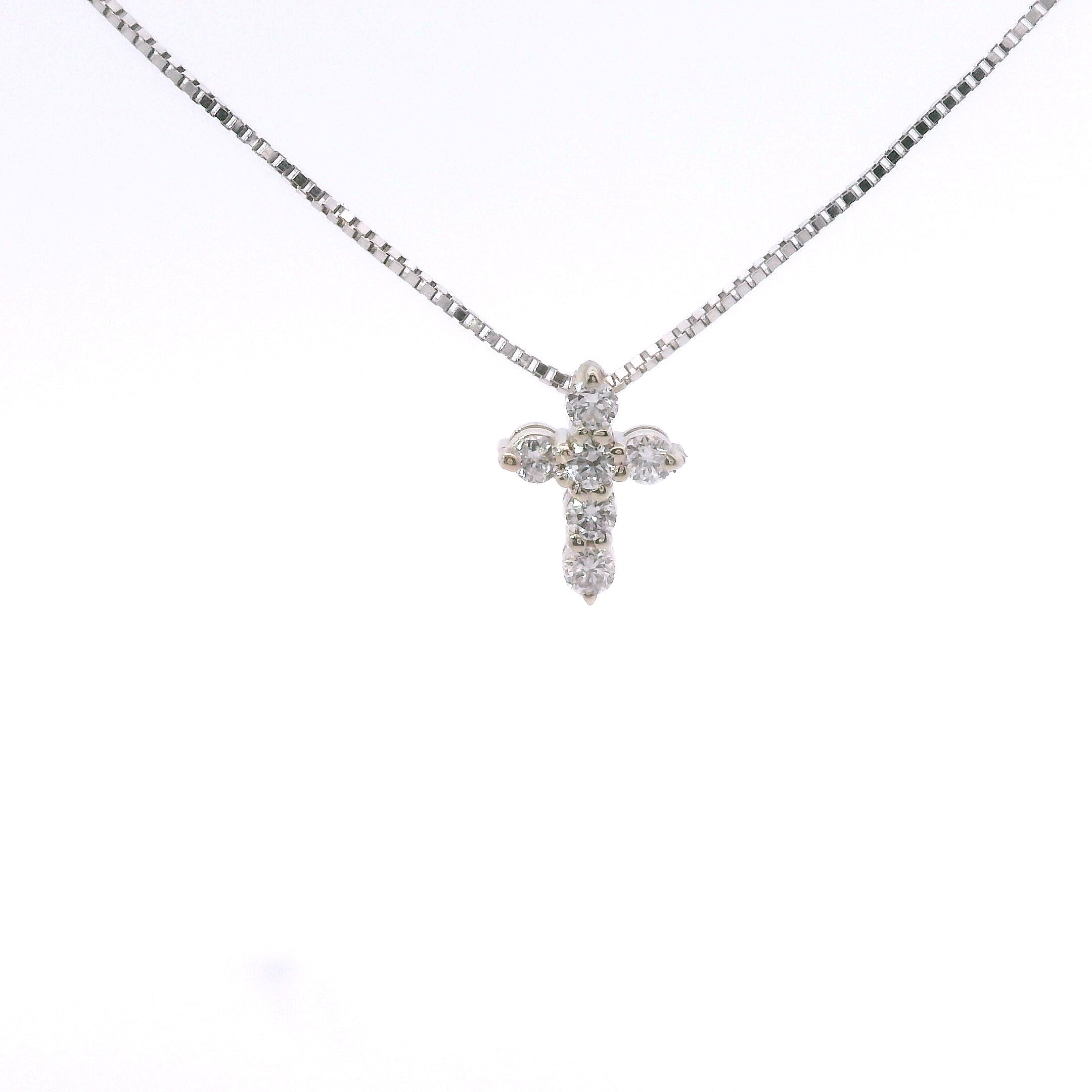 14K White Gold .12CTW Diamond Cross Necklace