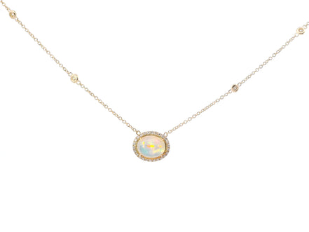 14K Yellow Gold Opal and Diamond Oval Shaped Pendant Necklace