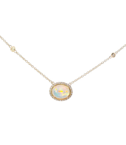 14K Yellow Gold Opal and Diamond Oval Shaped Pendant Necklace