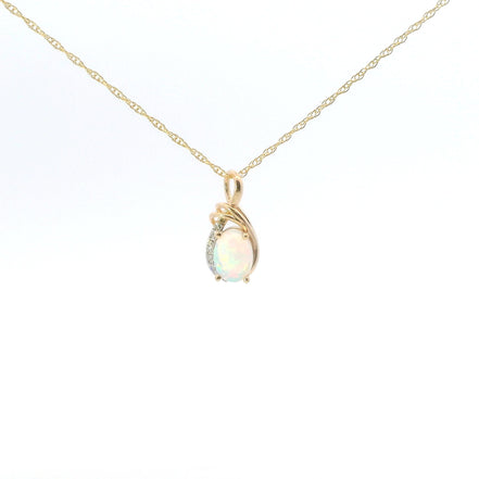 14K Yellow Gold Diamond And Ethiopian Opal Oval Pendant Necklace