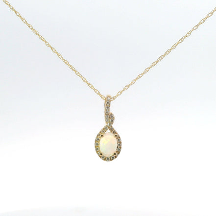 14K Yellow Gold Diamond And Ethiopian Opal Oval Pendant Necklace