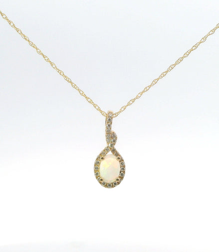 14K Yellow Gold Diamond And Ethiopian Opal Oval Pendant Necklace