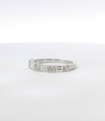 14K White Gold And 1.01 CTW Diamond Fashion Ring