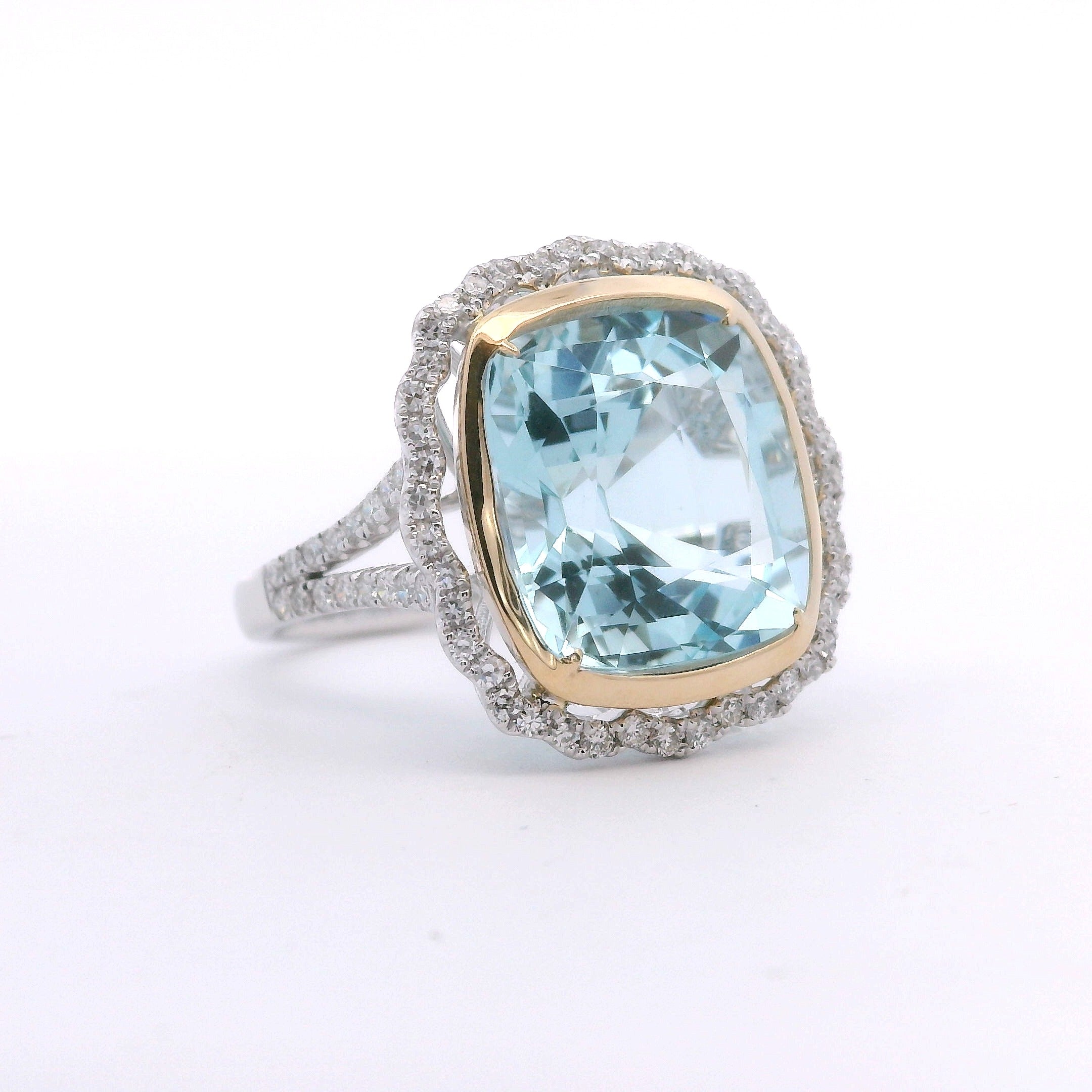 14K White Gold Aquamarine & Diamond Cushion Cut Fashion Ring