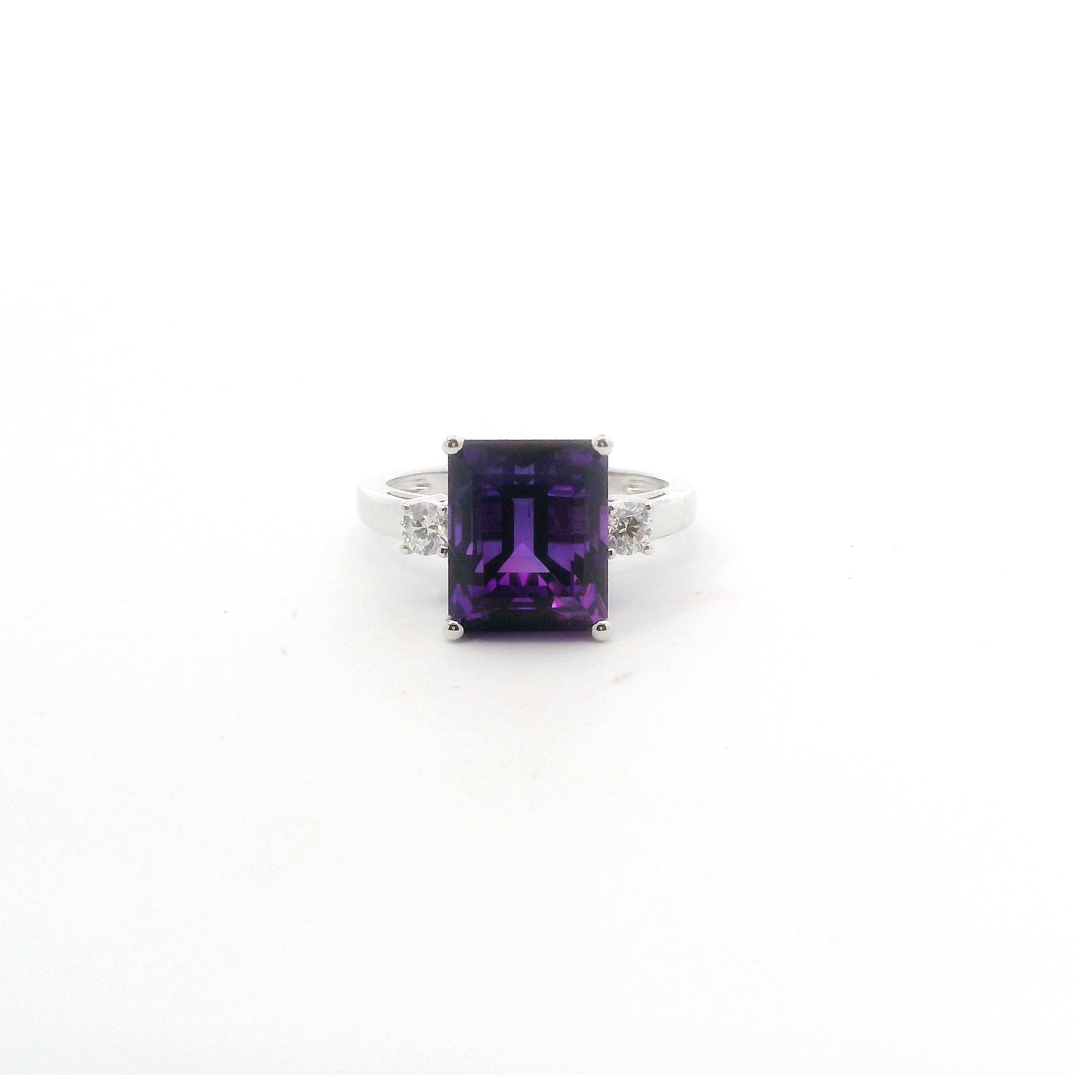 14K White Gold Diamond & Amethyst Fashion Ring