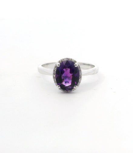 14K White Gold Diamond & Amethyst Oval Shaped Fashion Ring