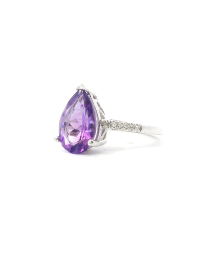 14K White Gold Diamond And Amethyst Pear Fashion Ring