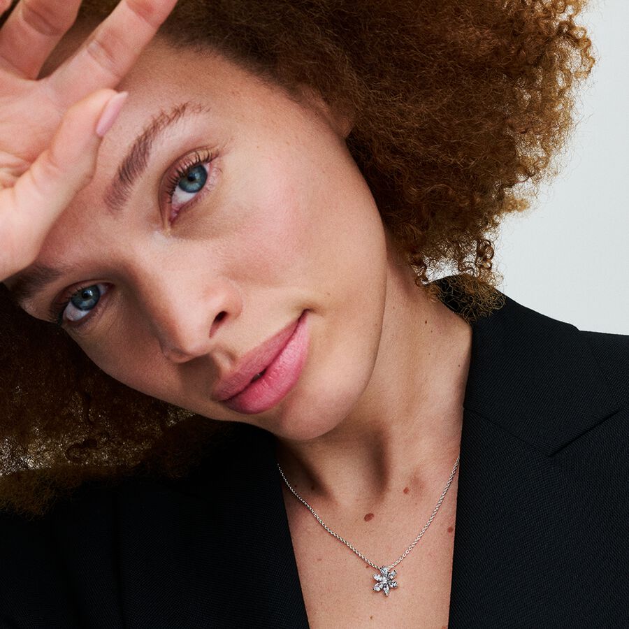 Pandora Timeless Sparkling Herbarium Cluster Pendant Necklace