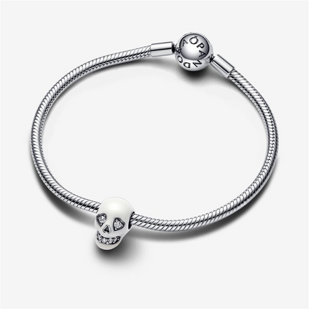 Pandora Moments Glow-In-The-dark Sparkling Skull Charm