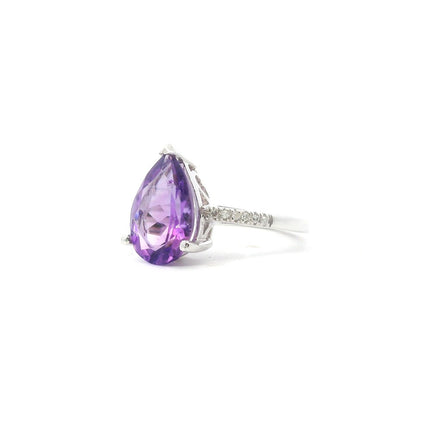14K White Gold Diamond And Amethyst Pear Fashion Ring