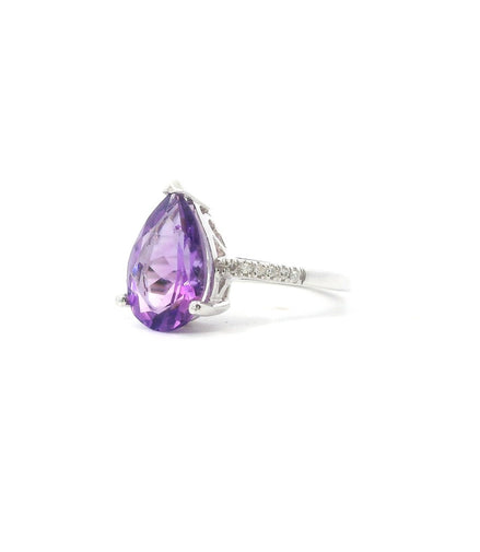 14K White Gold Diamond And Amethyst Pear Fashion Ring