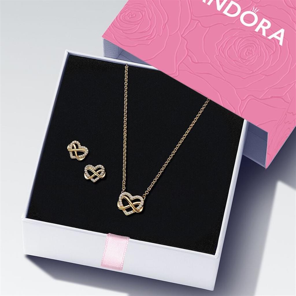 Pandora Sparkling Infinity Heart Jewelry Gift Set