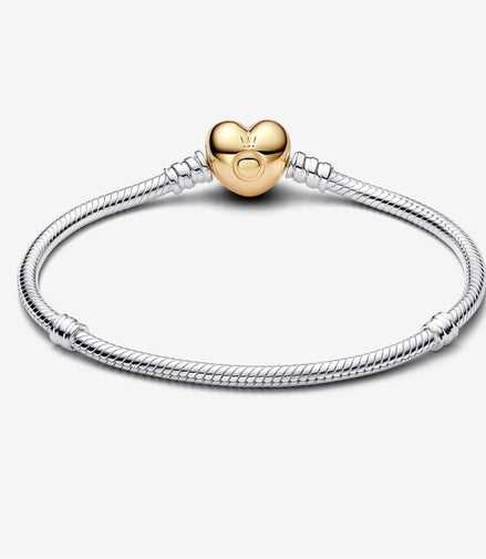 Pandora Moments Heart Clasp Snake Chain Bracelet Size 17