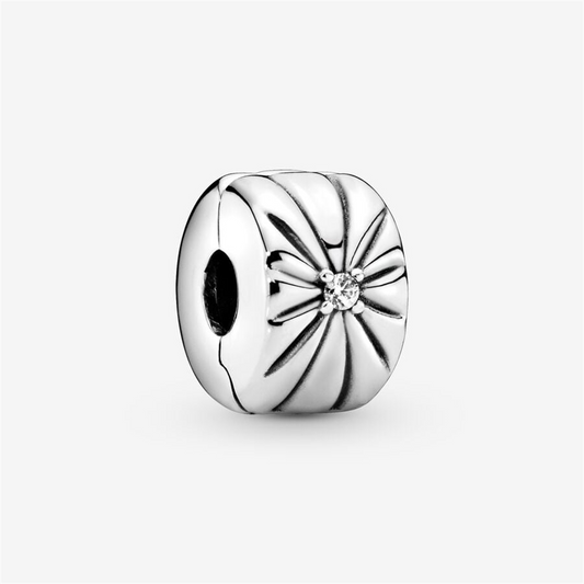 Pandora Moments Sparkling Sunburst Clip Charm