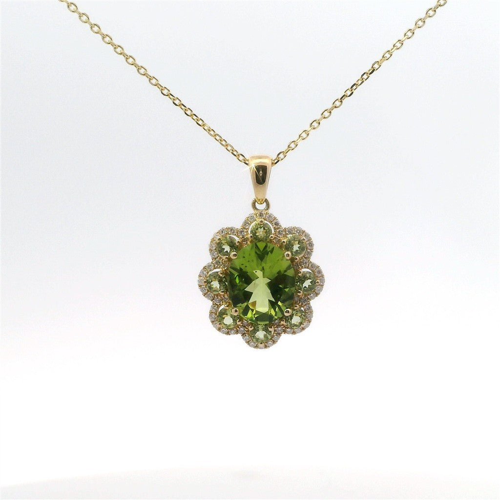 14K Yellow Gold Diamond & Peridot Flower Shaped Pendant Necklace