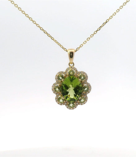 14K Yellow Gold Diamond & Peridot Flower Shaped Pendant Necklace