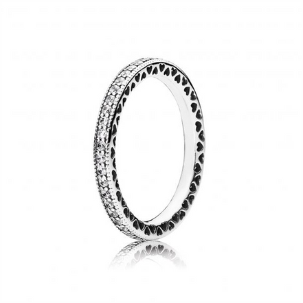 Pandora Timeless Hearts of Pandora Ring Size 6