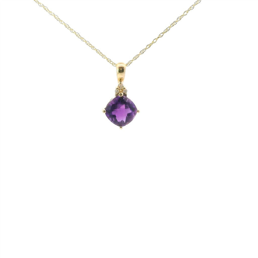 14K Yellow Gold Diamond And Amethyst Kite Cut Pendant Necklace