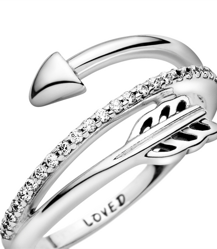 Pandora Moments Sparkling Arrow Ring Size 7