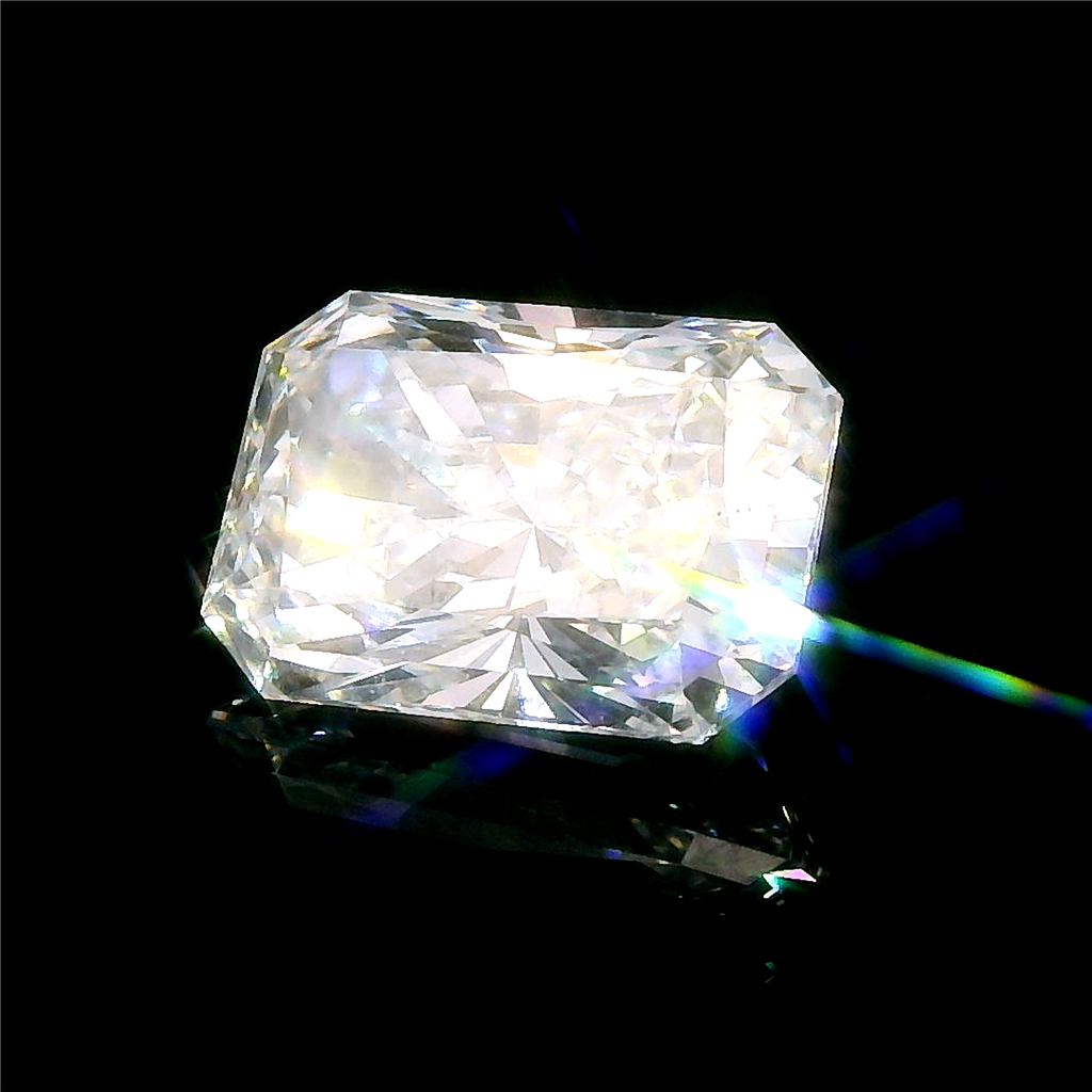 3.04 ctw Radiant Cut Lab Grown Diamond