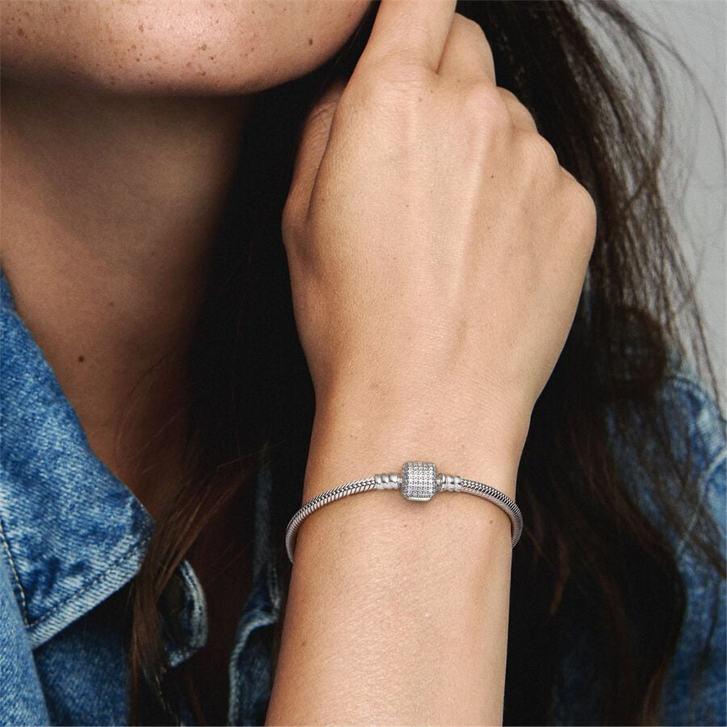 Pandora Moments Sparkling Pavé Clasp Snake Chain Bracelet Size 16