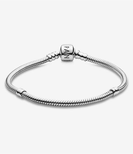 Pandora Moments Iconic Barrel Clasp Snake Chain Bracelet Size 16