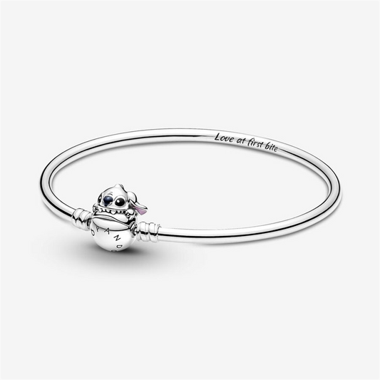 Pandora Moments Disney Stitch Biting Clasp Bangle Size 21