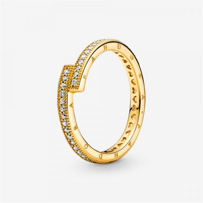 Pandora Signature Logo Sparkling Overlapping Ring Size 7.5